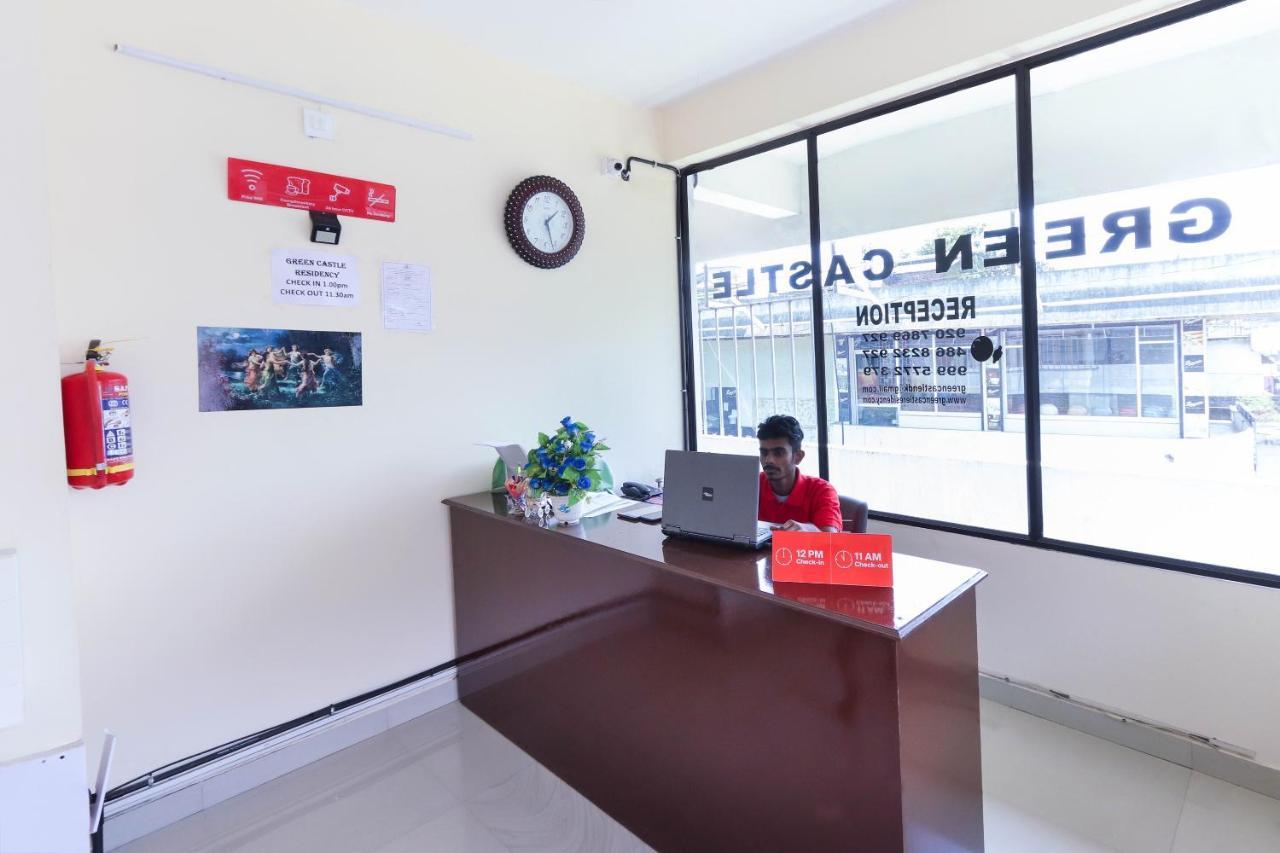 Oyo 49244 Green Castle Residency Hotel Nedumkandam Esterno foto